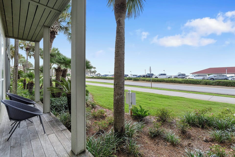 Destiny Beach Villas 2B Patio