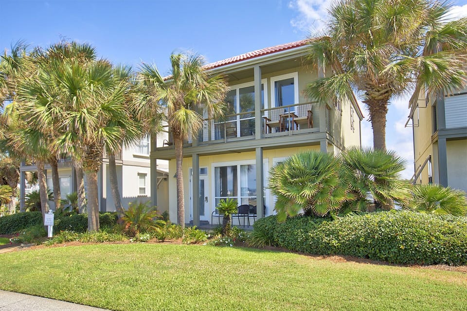 Destiny Beach Villas 2B Exterior