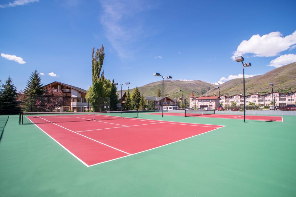 Tennis
