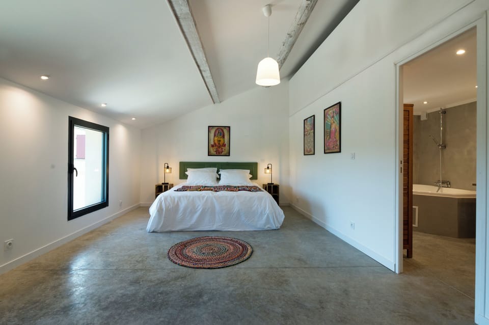 Family Room | WiFi (free), individually decorated, individually furnished, bed sheets