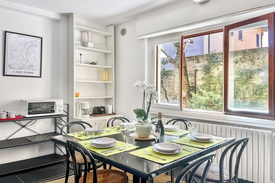 Family Apartment, Multiple Bedrooms (Menaggio 57) | Dining