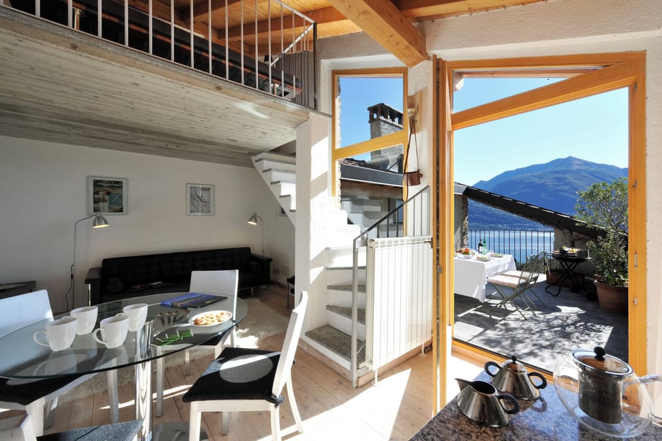 Family Apartment, Multiple Bedrooms, Mountainside (Belmonte Terrazzo) | Living room | 21-inch flat-screen TV with satellite channels, TV, DVD player