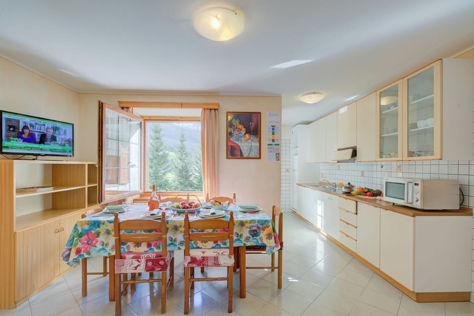 Family Apartment, 3 Bedrooms, 2 Bathrooms (Rododendro) | Private kitchen | Coffee/tea maker, microwave, stovetop, dishwasher