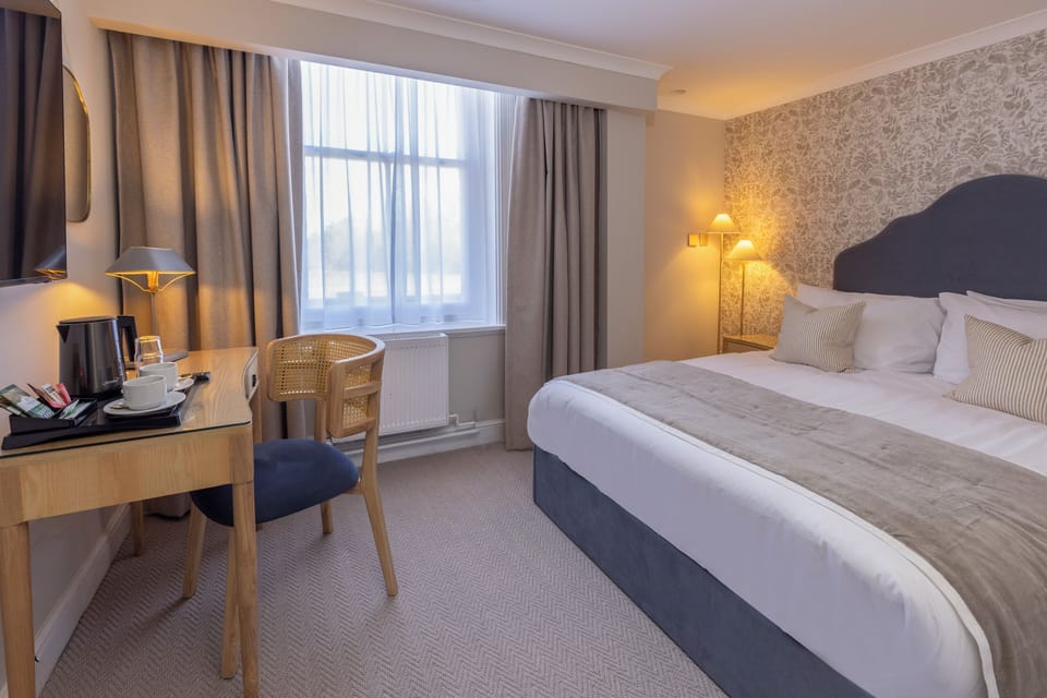 Superior Double or Twin Room | Desk, soundproofing, iron/ironing board, free WiFi