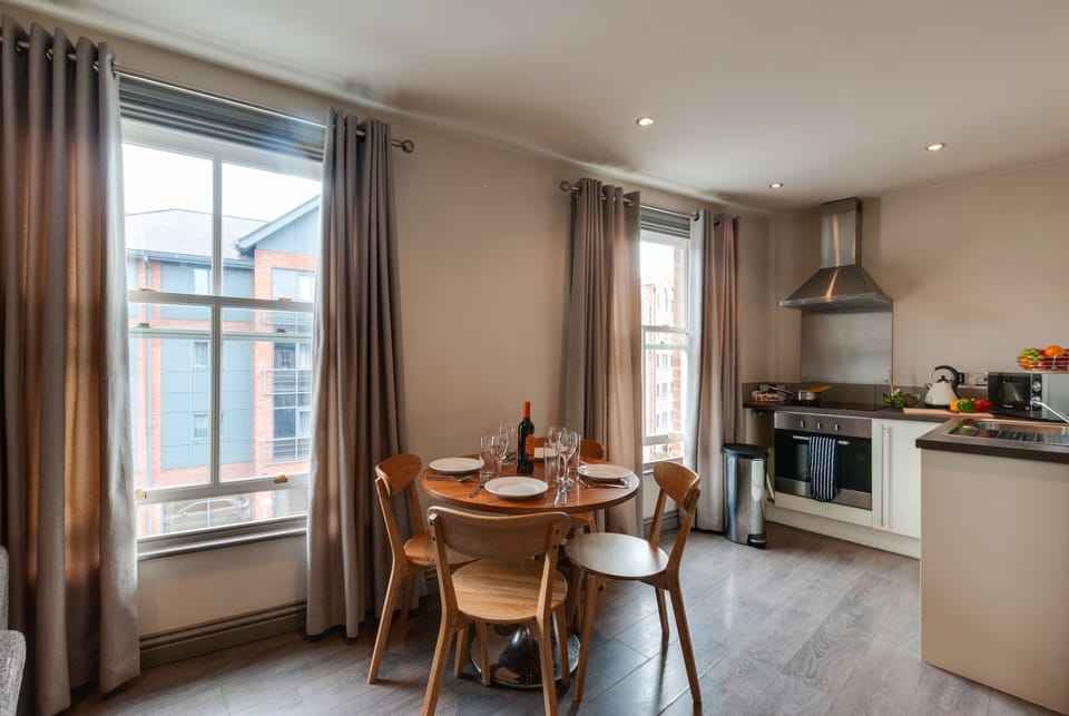 Apartment, 2 Bedrooms | Private kitchen | Coffee/tea maker