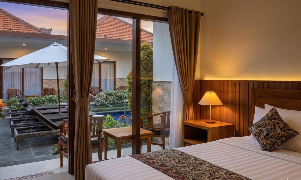Superior Room, Pool Access | Minibar, desk, laptop workspace, bed sheets