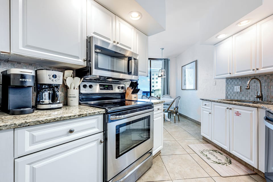 Kitchen Area Table