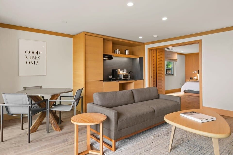 Contemporary finishings throughout the suites