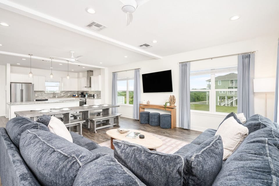 Open dining and living space perfect for group meals