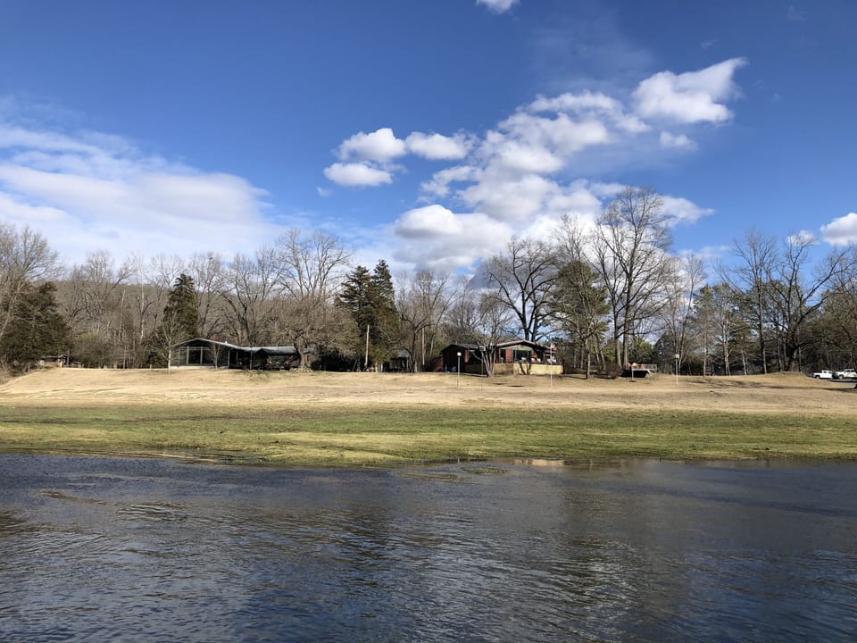 Have a large group? We have 2 houses side by side! 