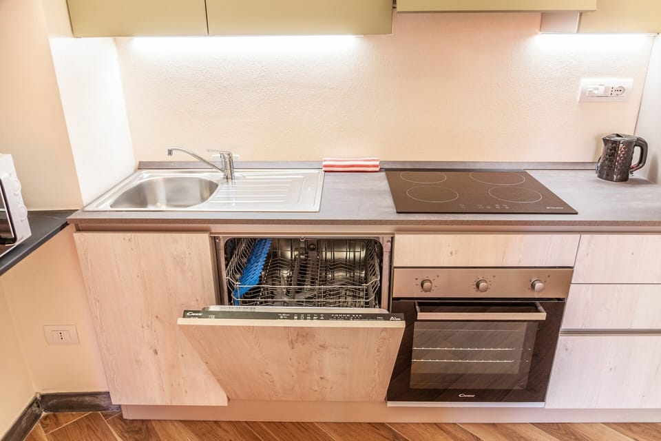 Dining Room, Kitchen