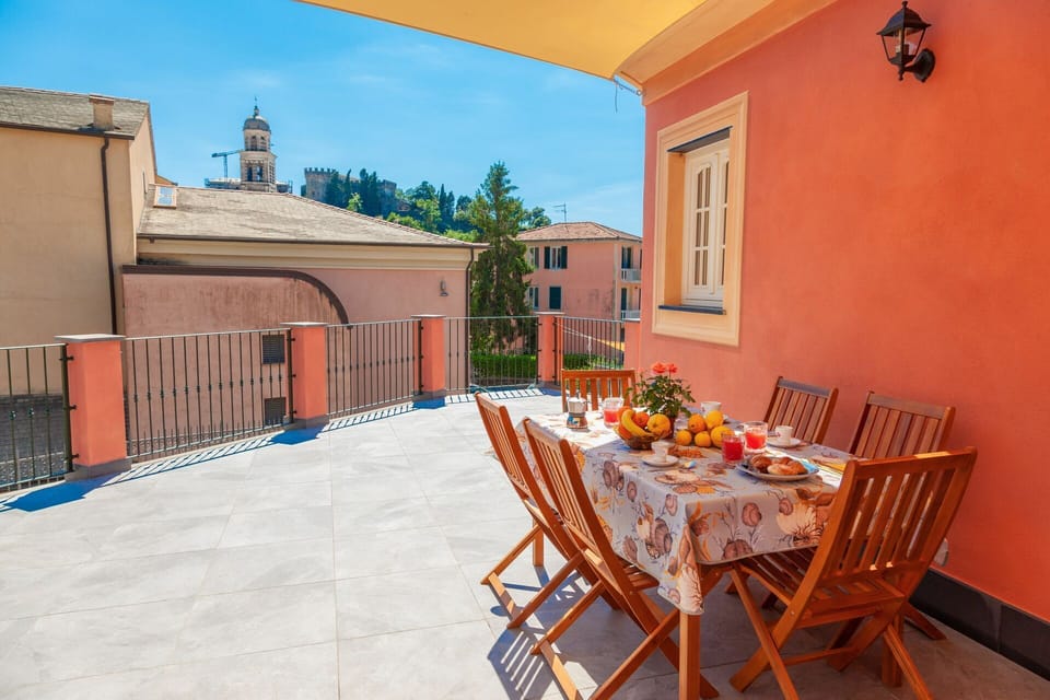 Balcony / Terrace / Patio