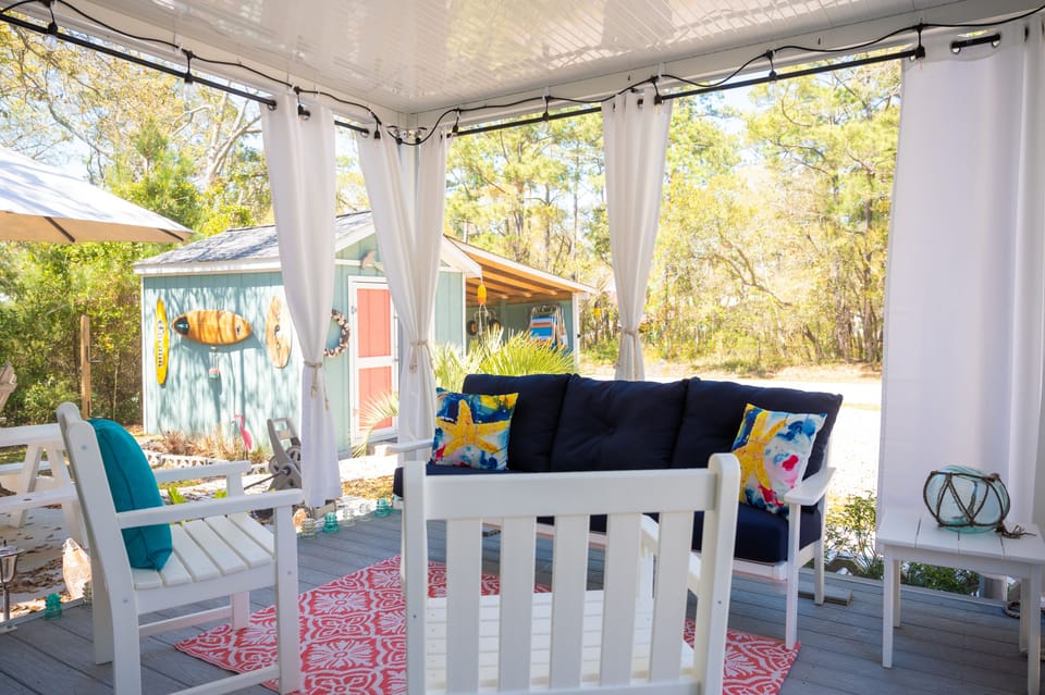 Screened Porch