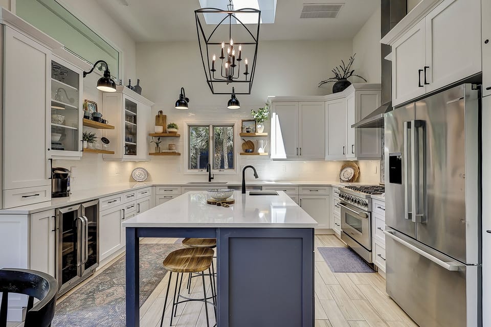 14 Canvasback - Kitchen (Mid-Level)
