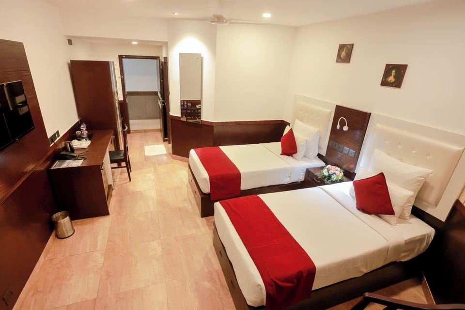 Superior Room | Premium bedding, minibar, in-room safe, desk