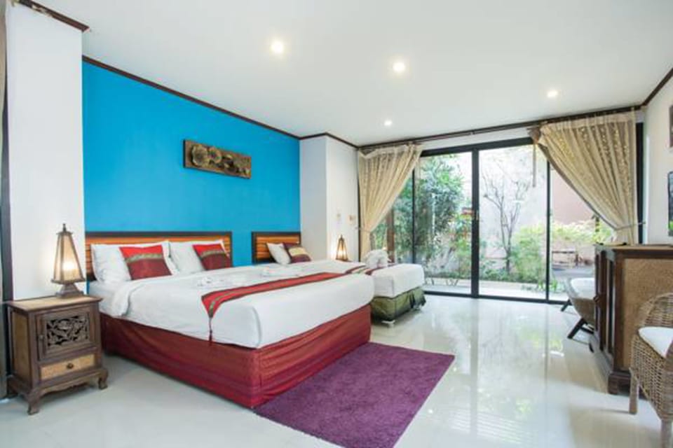 Deluxe Bungalow | Premium bedding, minibar, desk, free WiFi