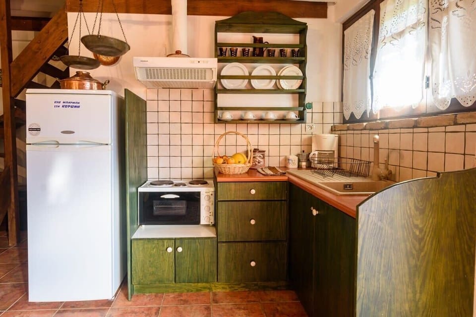 Embrace culinary convenience in the kitchenette