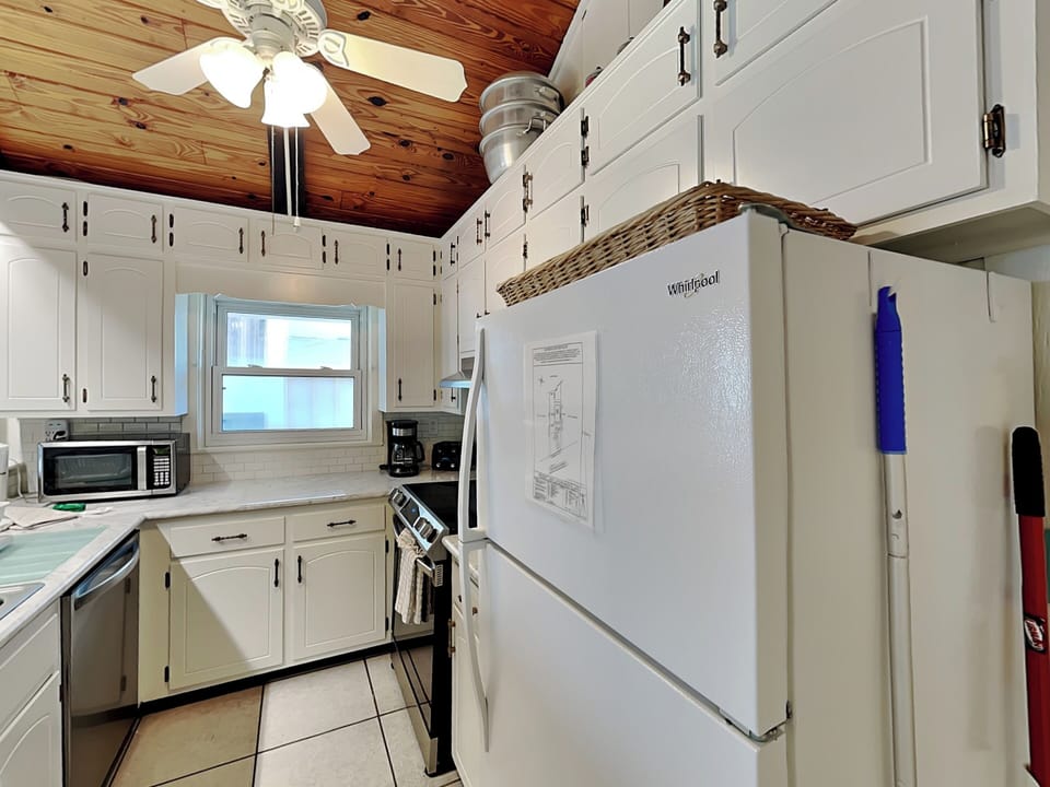 House (3 Bedrooms) | Property amenity