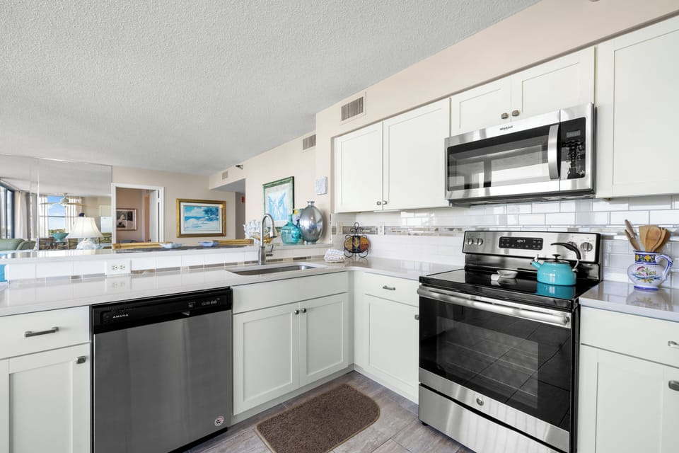 Condo (2 Bedrooms) | Property amenity