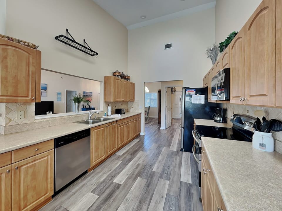 House (3 Bedrooms) | Miscellaneous