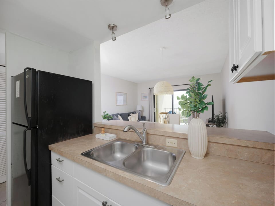 Condo (1 Bedroom) | Property amenity