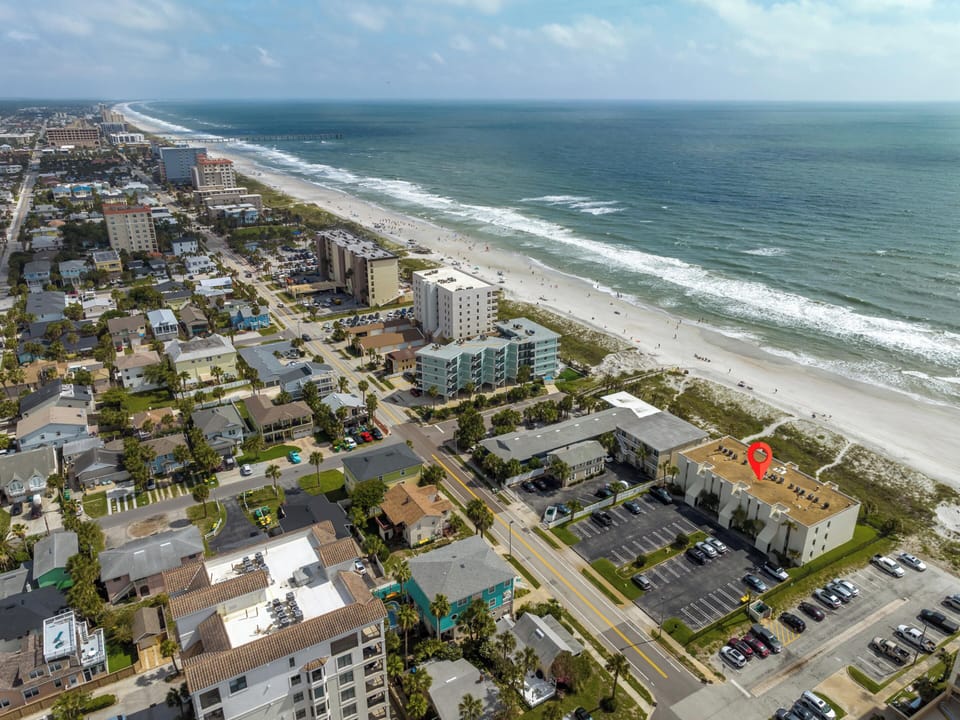 Condo (1 Bedroom) | Property amenity