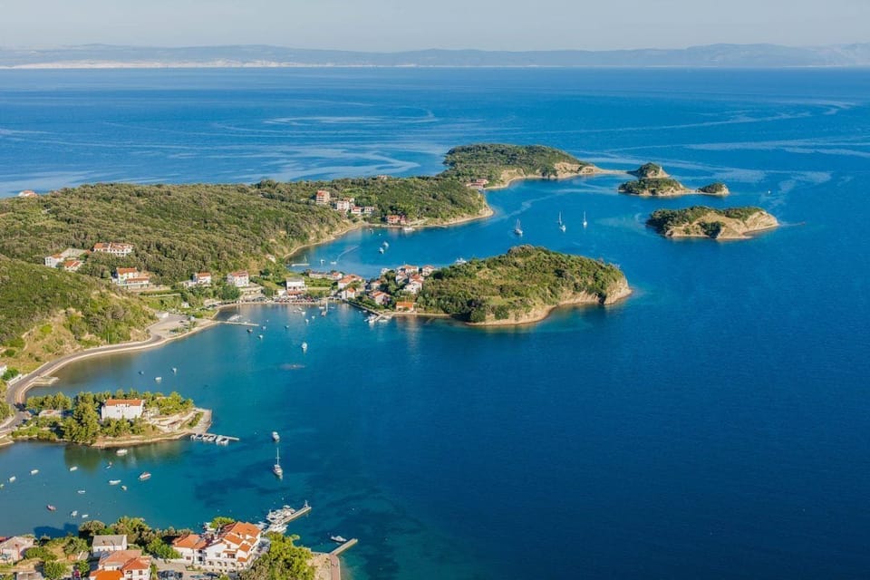 Modern Apartment With Seaview Apartment in Supetarska Draga