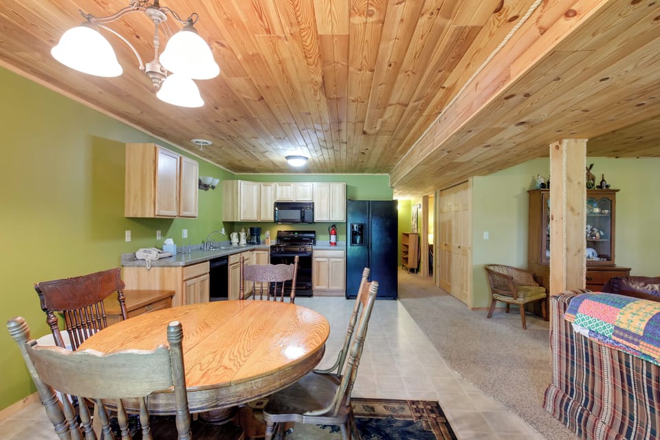 Lower-Level Kitchen