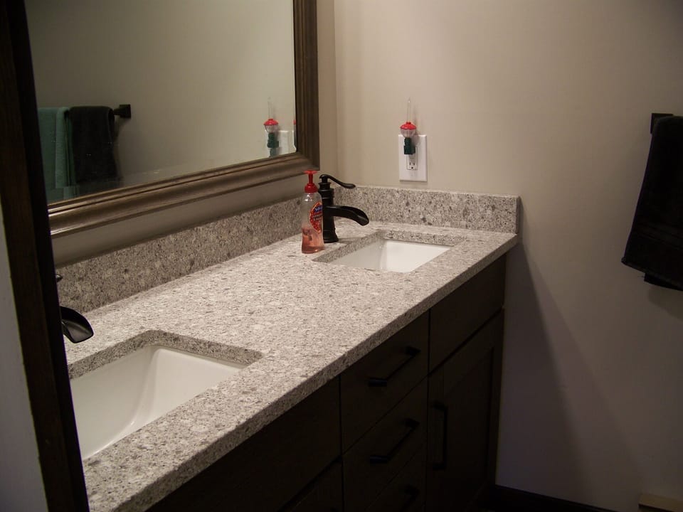 Pick-A-Room bathroom