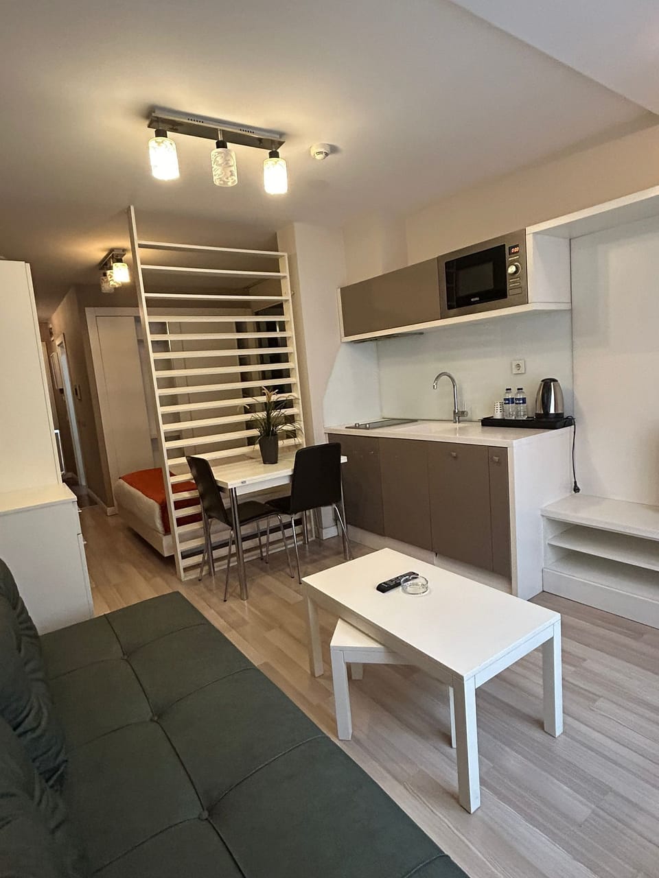 Double Room | Private kitchen | Full-size fridge, microwave, stovetop, dishwasher