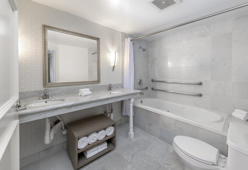 Combined shower/tub, eco-friendly toiletries, hair dryer, bathrobes