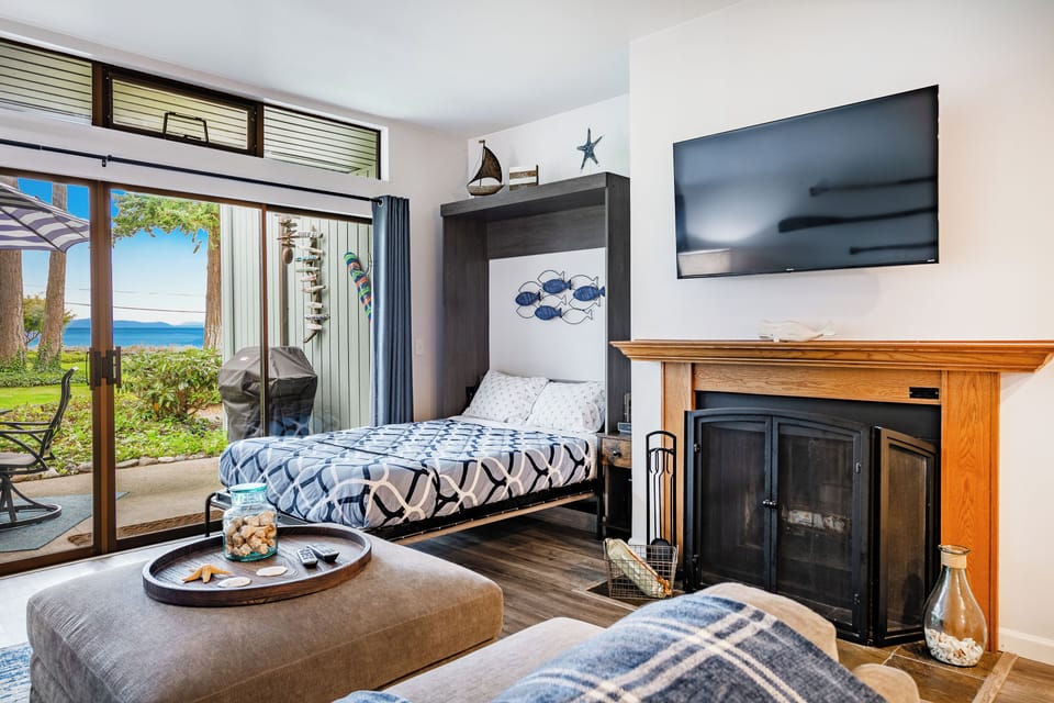 Full size Murphy bed in living room