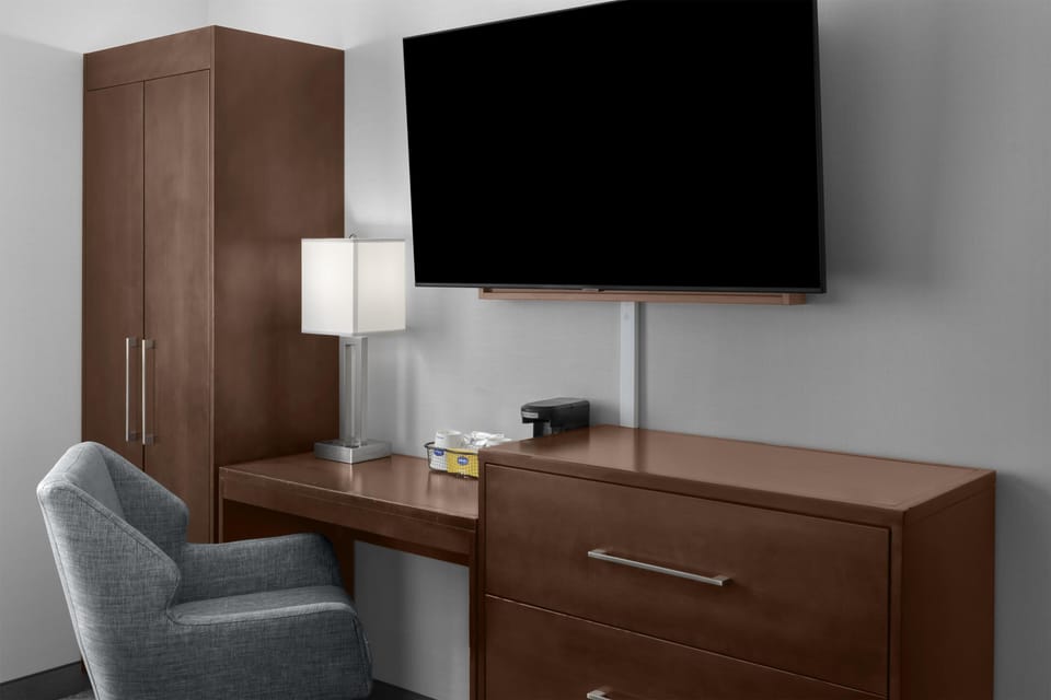 In-room safe, blackout drapes, iron/ironing board, WiFi (free)