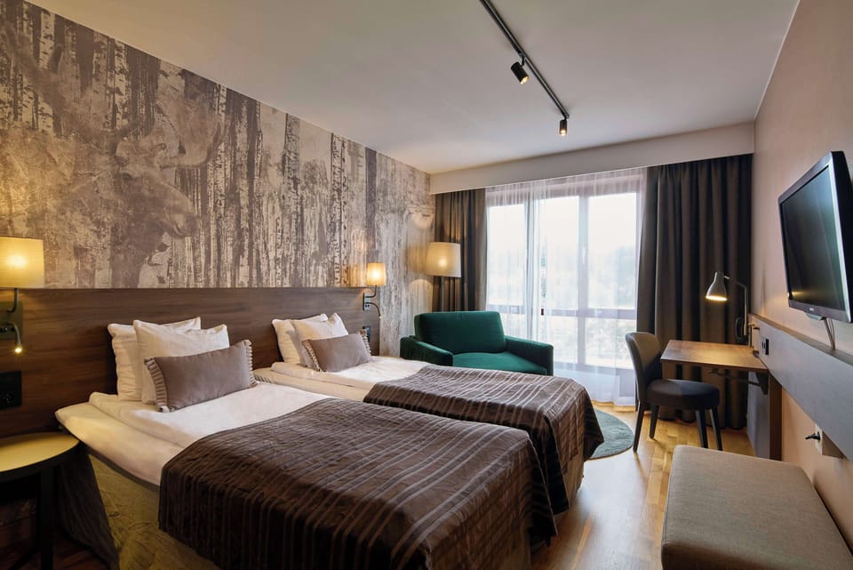 Family Room | Desk, iron/ironing board, free WiFi, bed sheets