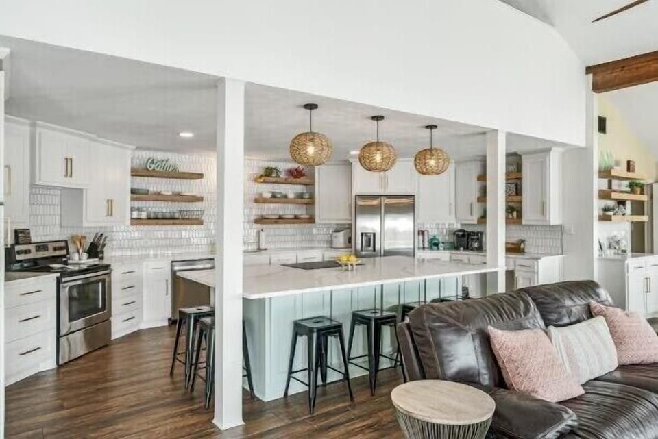 Plenty of seating around the gorgeous quartz island!