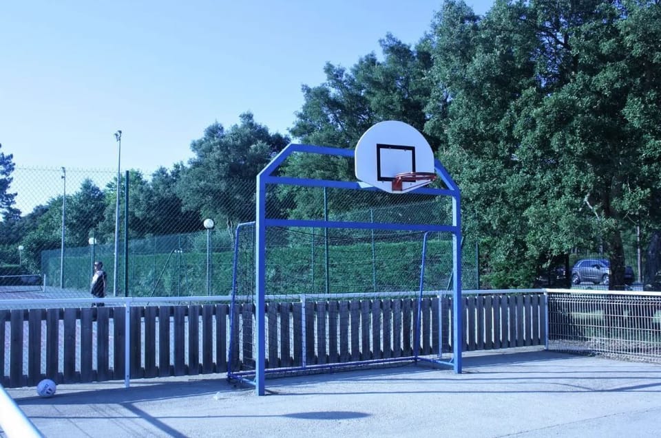 Sport court