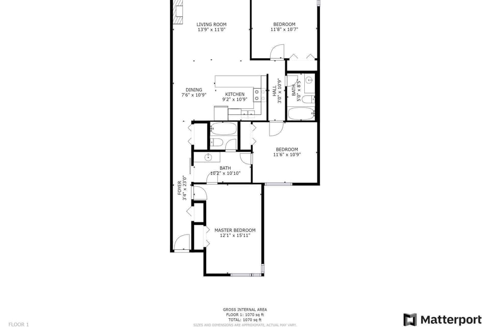 The open layout and offers a great space for friends and family to gather!