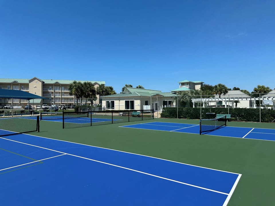 New Pickleball courts