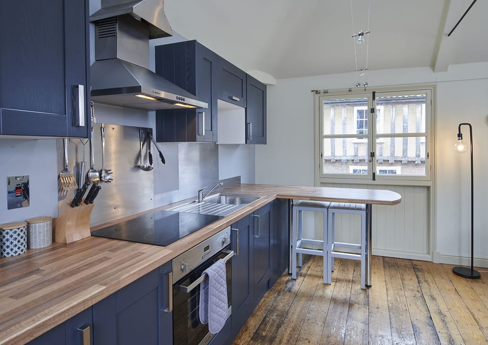 Fully equipped kitchen