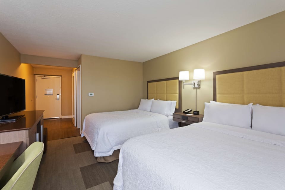 In-room safe, free cribs/infant beds, free WiFi, bed sheets