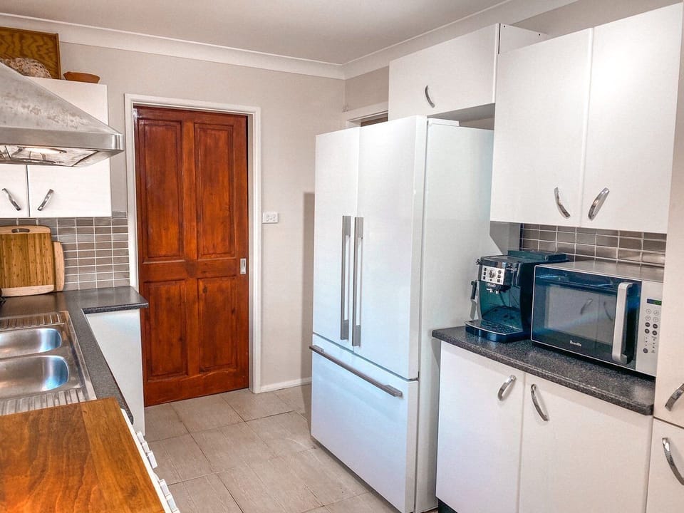 Bartletts By The Ocean - beachfront elegance