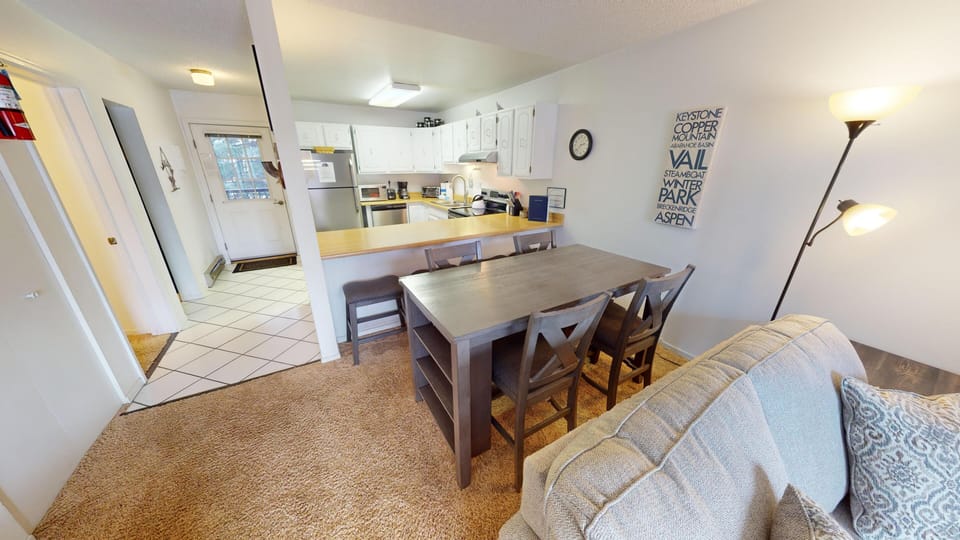 Dining and Kitchen - Dining and Kitchen