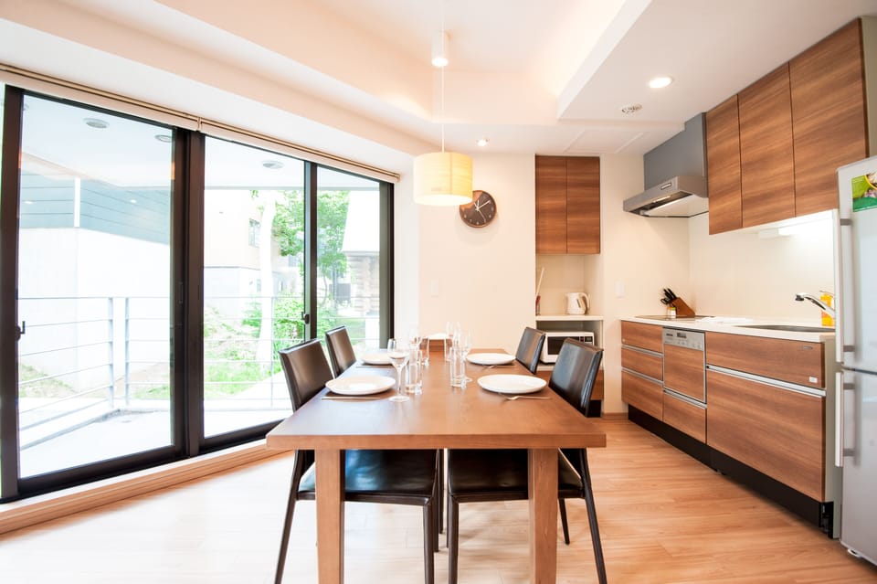 Standard 2 Bedroom (2 Double Bed or 4 Single Bed) | Private kitchen | Fridge, microwave, stovetop, dishwasher