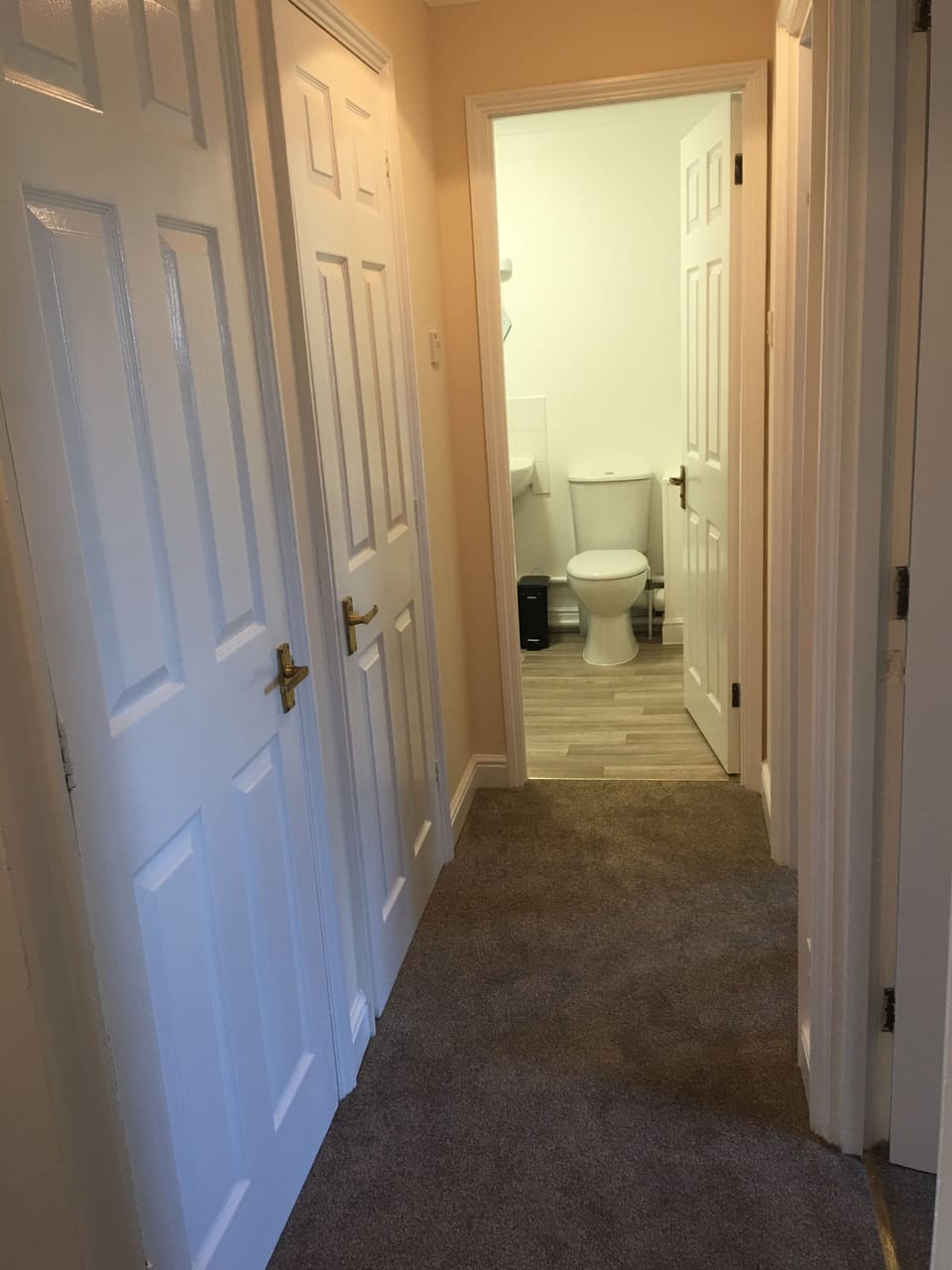 St Neots Eaton Ford Green 2-bed Apartment Villa in Huntingdonshire District