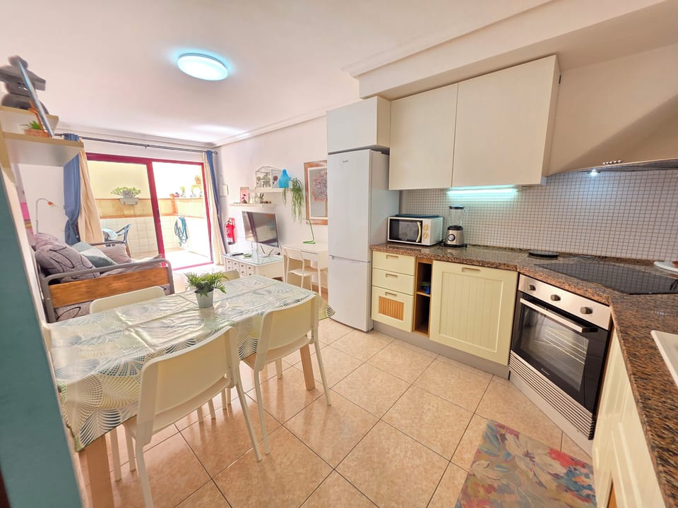Apartment, 1 Bedroom, Smoking, Terrace | Interior