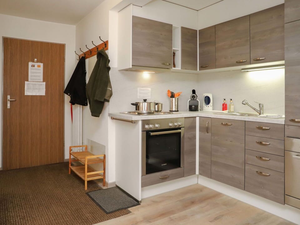 Cabinetry, Property, Furniture, Countertop, Tap, Sink, Wood, Building, Interior Design, Flooring
