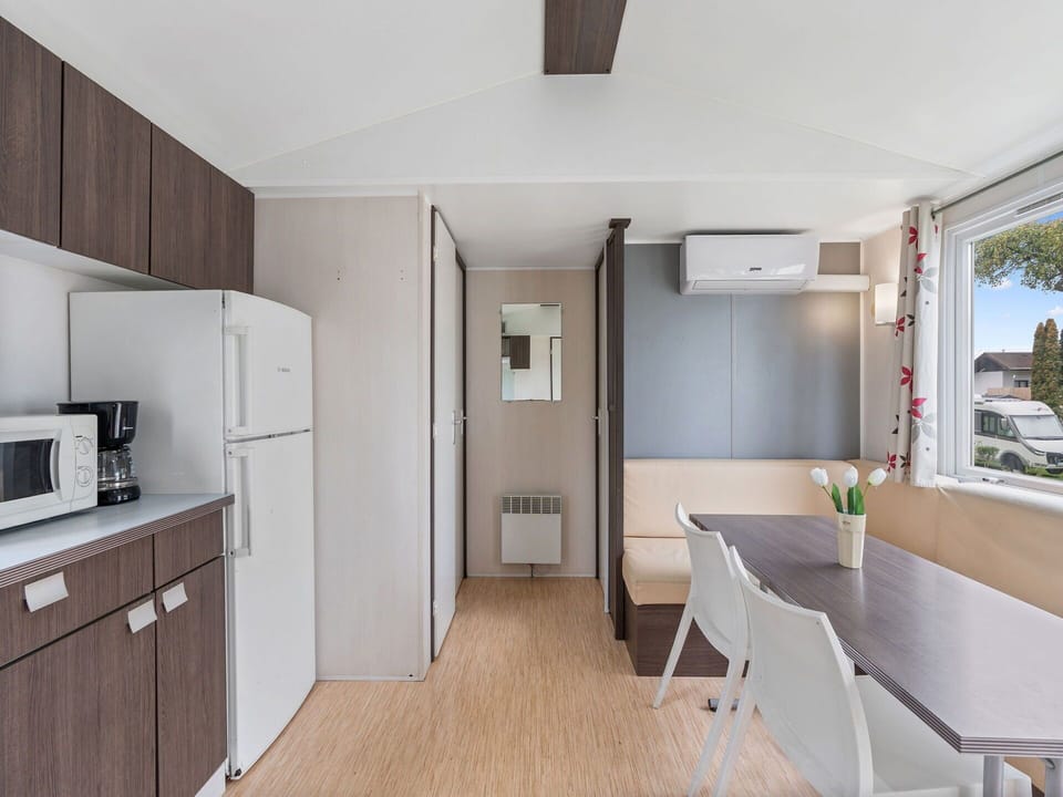 Home, Wood Stain, Chair, Hardwood, Garden Buildings, Countertop, Kitchen, Kitchen & Dining Room Table