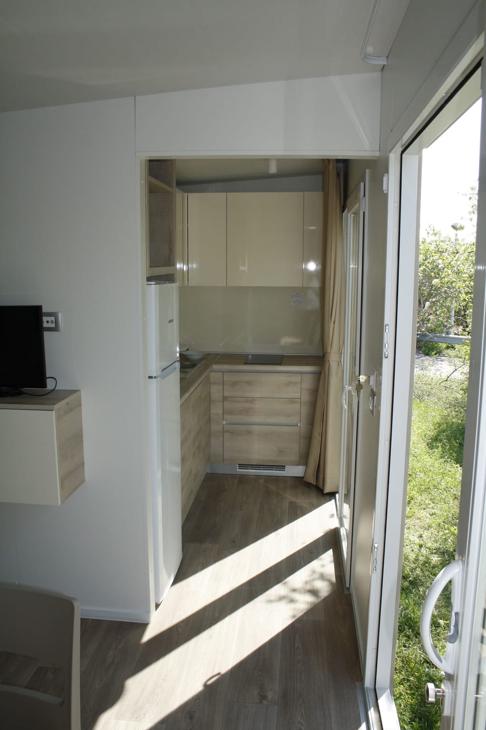 Premium Mobile Home | Private kitchen | Full-size fridge, microwave, coffee/tea maker, electric kettle