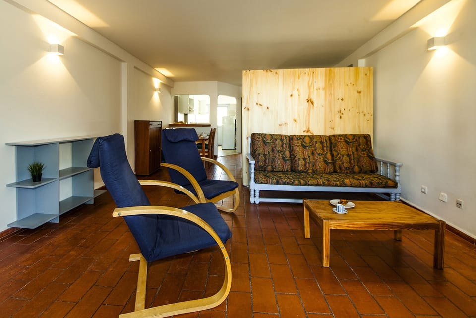 Apartment, 2 Bedrooms | Living room | Flat-screen TV