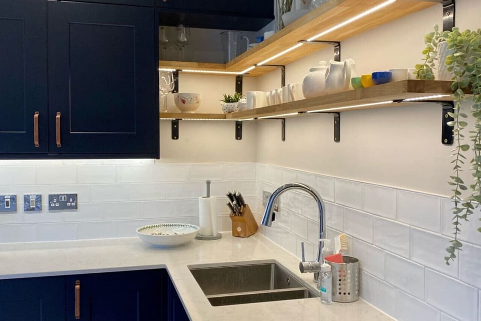 Spacious well equipped kitchen